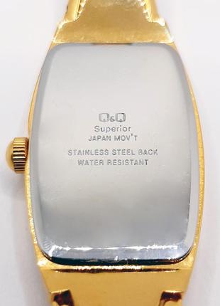 Наручний годинник 'q&q' superior series жіночий кварцовий металевий ремінець (к933-001)5 фото