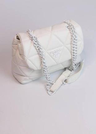 Женская сумка prada nappa spectrum white, женская сумка, сумка прада белого цвета