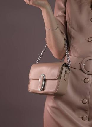 Жіноча сумка marc jacobs shoulder beige, женская сумка, марк джейкобс бежевого кольору2 фото