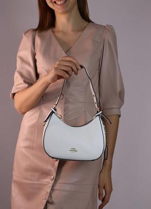 Женская сумка coach kleo hobo white, женская сумка, сумка коуч белого цвета2 фото