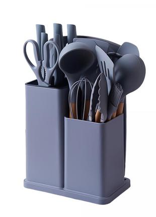 Набор кухонных принадлежностей на подставке 19 штук кухонные аксессуары из силикона с бамбуковой ручкой серый1 фото