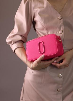 Жіноча сумка marc jacobs logo pink, жіноча сумка марк джейкобс рожевого кольору5 фото