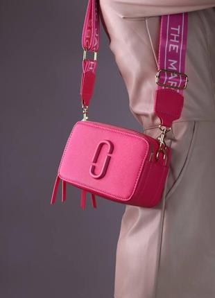 Жіноча сумка marc jacobs logo pink, жіноча сумка марк джейкобс рожевого кольору3 фото