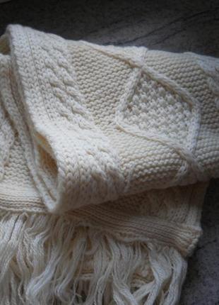 Шерстяной белый шарф с рисунком на зиму1 фото