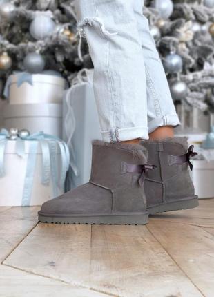 Женские серые угги ugg mini bailey bow grey