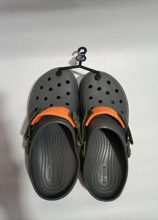 Крокси crocs all-terrain clog оригінал тапочки резинові чоловічі в упаковці сандалі літо у...