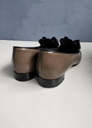 Шкіряні лакові туфлі donna serena італія8 фото