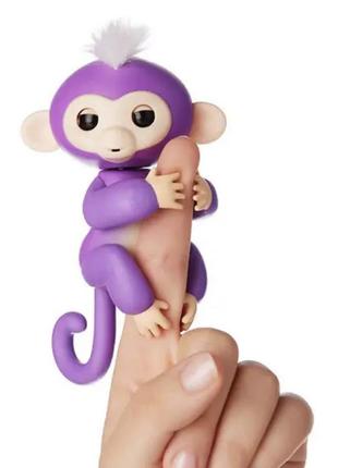 Ручная интерактивная обезьянка happy monkey fingerling2 фото