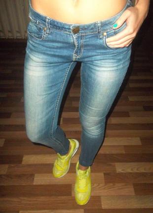 Фирменные джинсы here&there