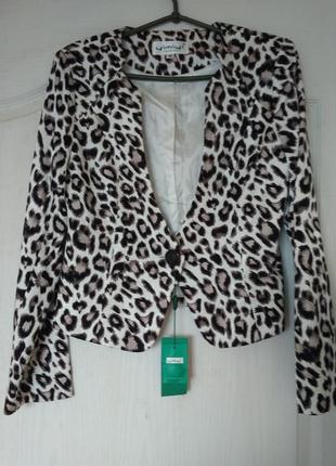 Пиджак женский с леопардовым принтом1 фото