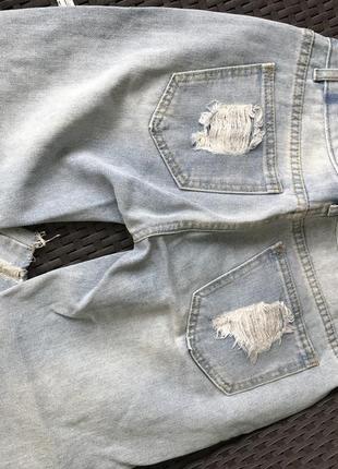 Круті літні джинси з рванностями і перлинами5 фото