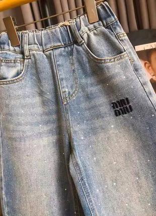 Стильные демисезонные джинсы для девочек4 фото