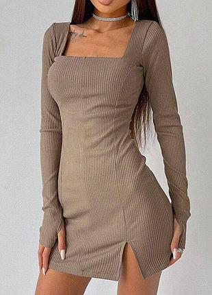 Сукня в рубчик