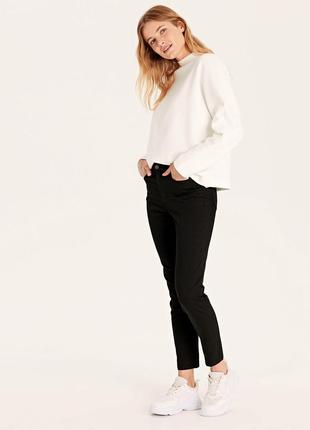 Женские брюки 48 размер, штаны, джинсы