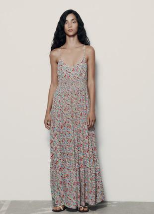 Платье миди с цветочным принтом от zara, размер s1 фото