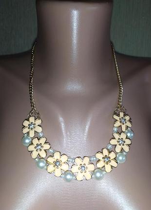 Нежное прекрасное ожерелье, эмаль