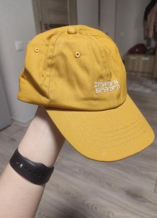 Желтый бейс кепка фуражка бейсболка лето мальчика mango