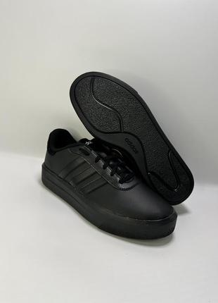 Adidas court platform