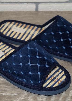 Чоловічі кімнатні / домашні тапочки