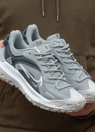 Nike acg mountain fly low grey