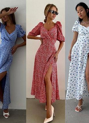 Сукня з квітковим принтом, та дуже привабливим декольте 🤤 воно ідеально впишеться в будь-яку подію,