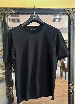 Футболка hugo boss