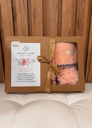 Подарунковий набір рушників + мочалка