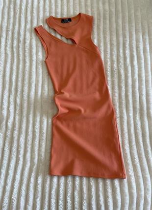 Облегающее платье bershka xs