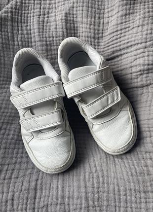 Белые кроссовки adidas 28 размер