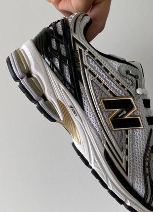 Кросівки new balance 1906r gold silver black 1906 r4 фото