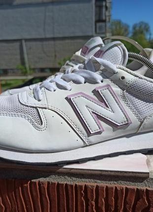 Лёгкие комфортные кроссовки new balance