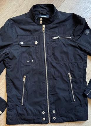 Легка куртка diesel s