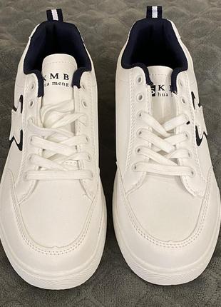 Новые мужские кроссовки kmb