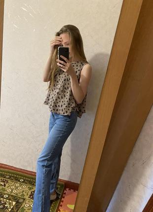 Жіночі джинси зара з розрізами