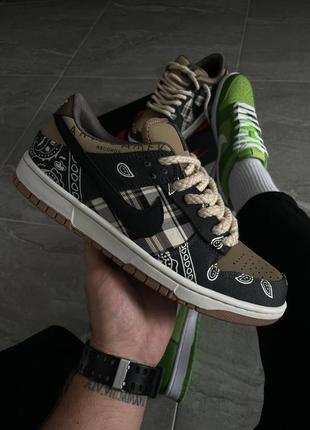 Кроссовки sb dunk low x travis scott cactus jack8 фото