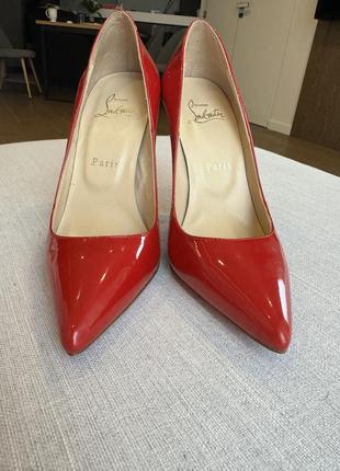 Туфлі лодочки в стилі louboutin8 фото