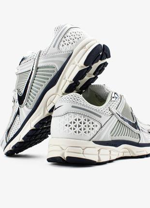 Nike air zoom vomero 5 'photon dust metallic silver'5 фото