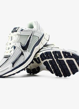 Nike air zoom vomero 5 'photon dust metallic silver'8 фото