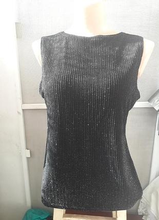 Топ блестящий черный