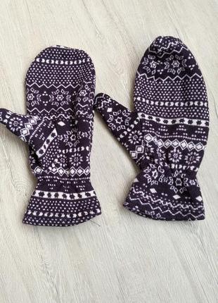Мягкие и теплые   перчатки на флисе с принтом от tcm tchibo