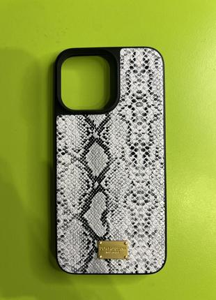 Чехол на iphone 15 pro max с логотипом dolce gabana