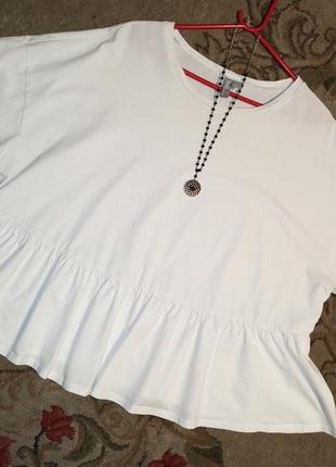 Натуральна-бабовна,біла блузка-футболка з воланом,мега батал,asos4 фото