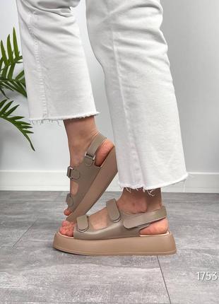 Бежевые моко женские босоножки сандалии на липучках из натуральной кожи кожаные босоножки на липучках на высокой подошве утолщенной6 фото