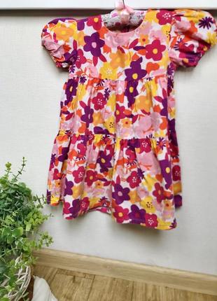 Платье в цветы р. 98-104 на 3-4 л. пышное, широкое