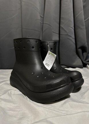 Крокс краш сапоги резиновые женские черные crocs crush rain boot black