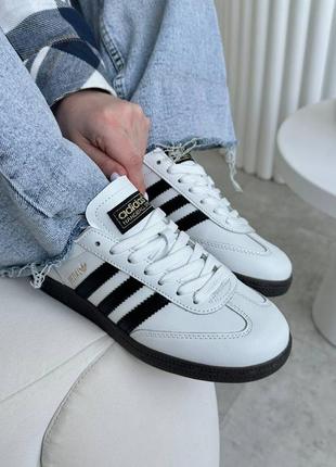 Жіночі кросівки adidas spezial
