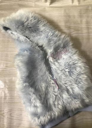 Стильна безрукавка меховушка ladybird