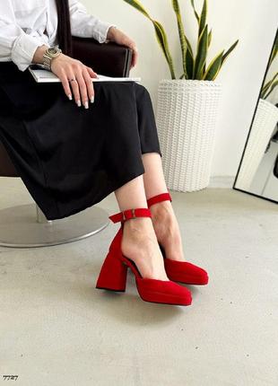 Стильні класичні жіночі туфлі в наявності та під відшив 💛💙🏆3 фото