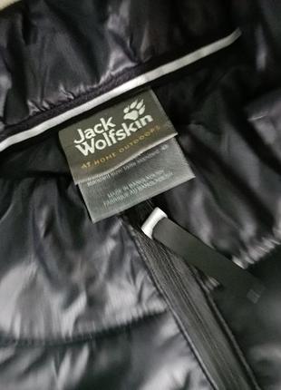 Стильний оригінальний пуховий жилет stormlock microguard outdoor jack wolfskin, made in bangladesh4 фото