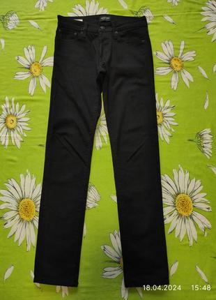 Плотные,черные,фирменные,школьные джинсы для мальчика 14-15 р.-jack&amp;jones